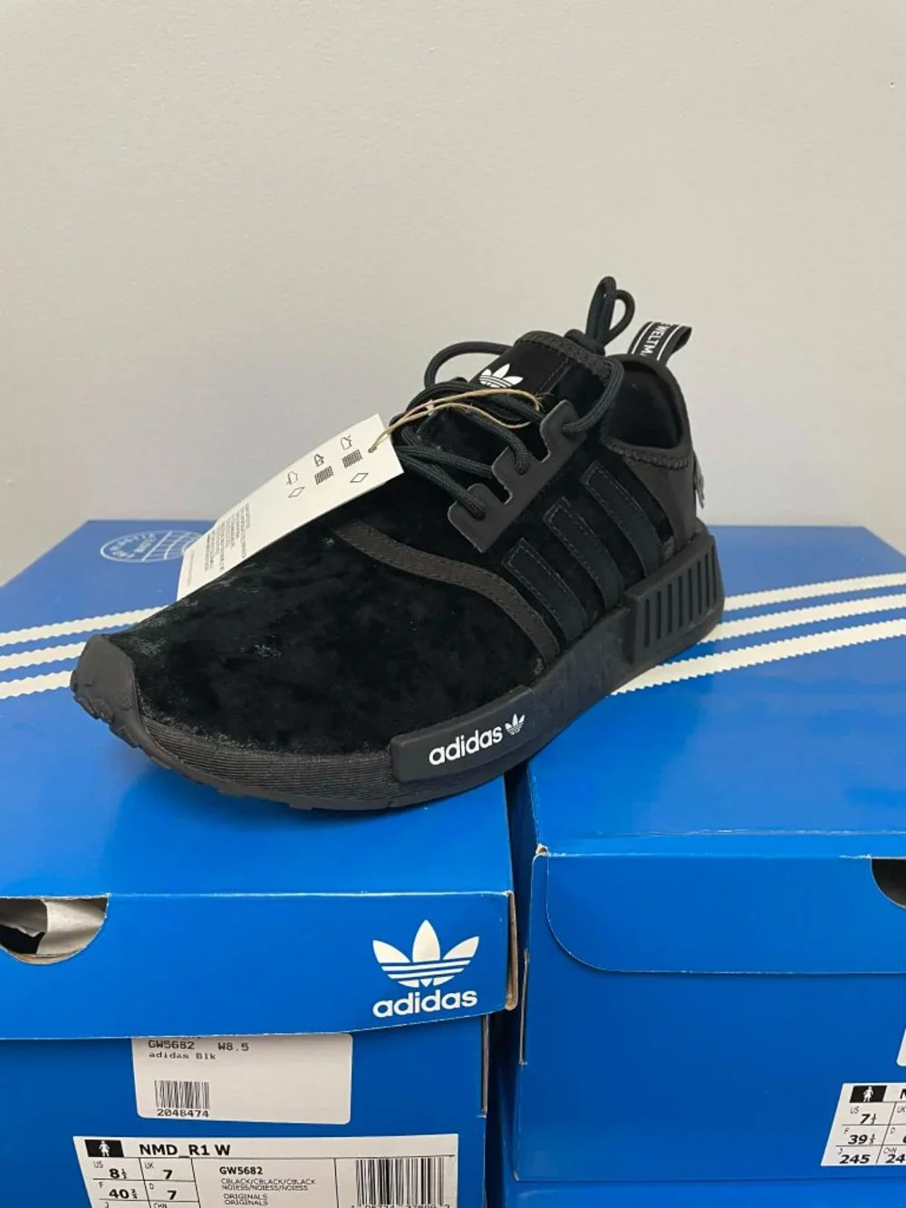 Women’s adidas Nmd_R1 Triple Black Velvet (GW5682)